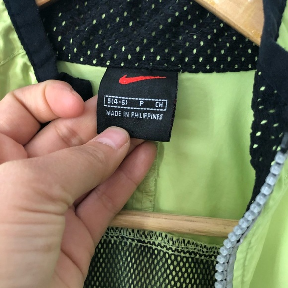 Nike running windbreaker - Picture 4 of 8